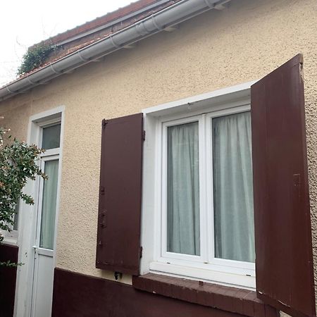 Appartement Cosy Tout Equipe Bois-Colombes Buitenkant foto